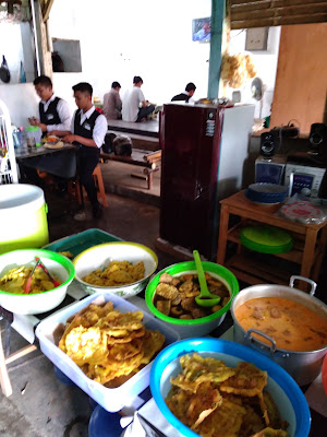 Warung Nafaila