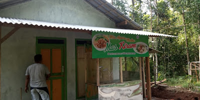 Warung Nasi Goreng "Benn Tuman"