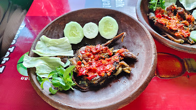 Warung Ndesa Iwak Kali dan Sambal Belut