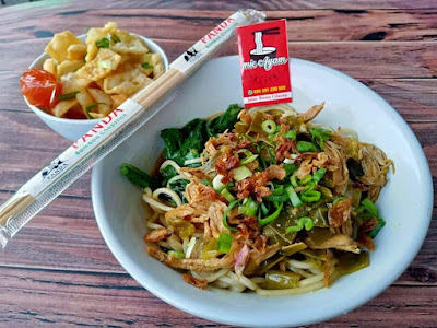 Warung Ning Asri (Mie Ayam Elite Dan La Pizza)