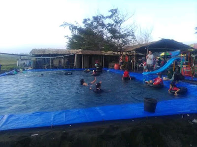 Warung Pecel Mbah Boyem