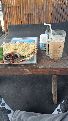 Warung Pengkol and Jaya