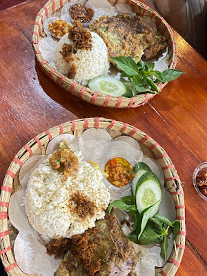 Warung penyetan dapur menur