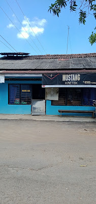 Warung rames Bu Nah