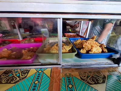 Warung Rames Santunan