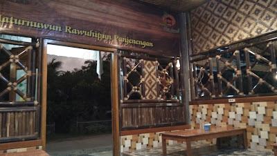 Warung Rojo Daun