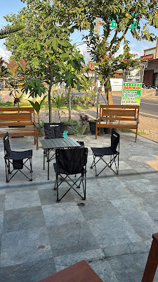 Warung roti bakar barokah jetis
