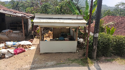 Warung Rujak Mba Roh
