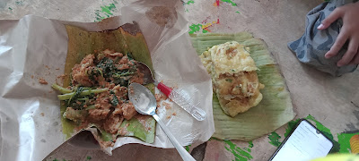 Warung Rujak "Mbok Ratem"