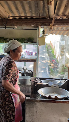 Warung Rujak & Mie rebus Bu kamil