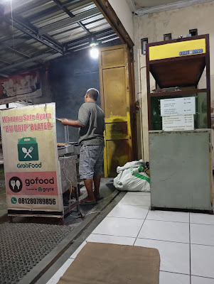 Warung Sate Ayam "BU URIP" BLATER