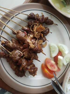 Warung Sate Bebek Pak Eddy