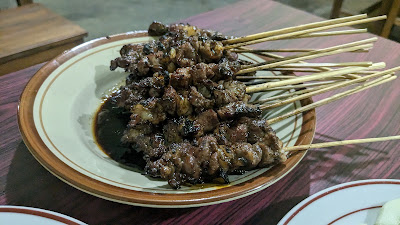 WARUNG SATE GOMBONG