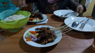 Warung Sate Gule Kambing Pak Ono