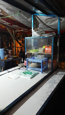 Warung sate mamake