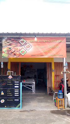 Warung Sate Nusa Indah pak Wisnu