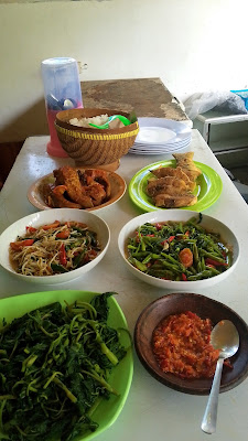WARUNG SEAFOOD MA'YROH