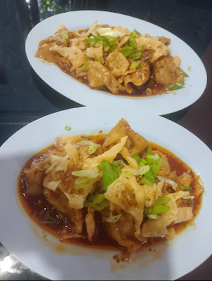 Warung seblak dan soto mba yul