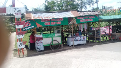 Warung siomay sate lontong pak kumis