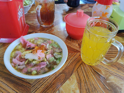 Warung soto bu etin patikraja