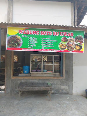 Warung soto bu uwar