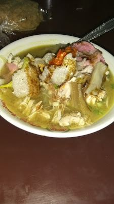 WARUNG SOTO DAN PECEL BU LIS