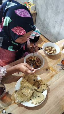 Warung soto herlancar
