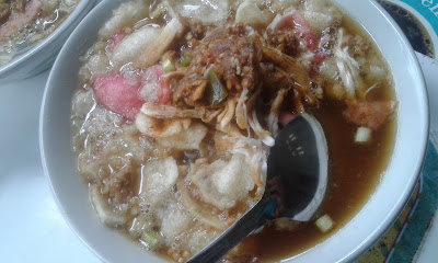 Warung soto lezat Bu eva