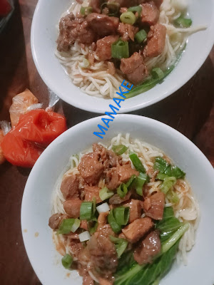 Warung Soto & Mie Ayam Mamake