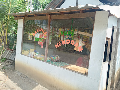 Warung soto,kopi,gorengan+menerima pesan antar