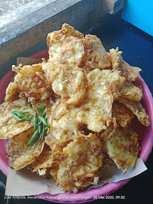 WARUNG Tahu masak Yulie amanda