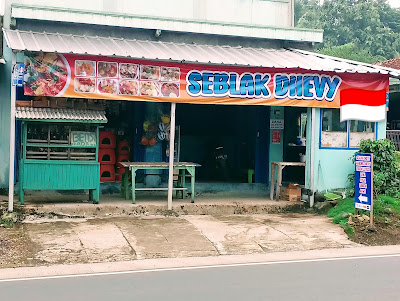 Warung Teh Dhevy/Seblak Dhevy