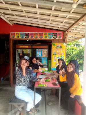 Warung Teh Poci Pawiro