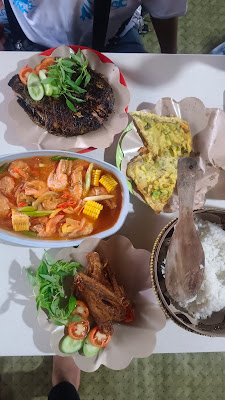 Warung Tengah Sawah