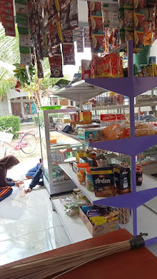 Warung Ungu Bu Tari
