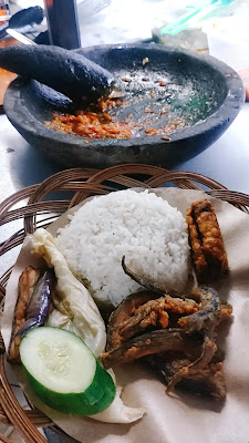 WASABE (Warung Sambal Belut)