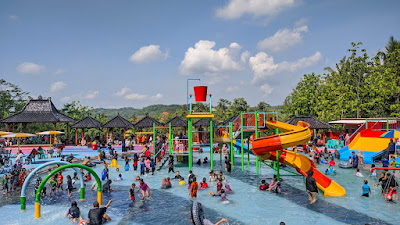 WATERPARK & CAFE BANYU MILI ARTA