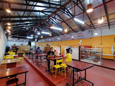 Wayahe foodcourt