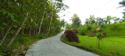 Wisata Batu Belah