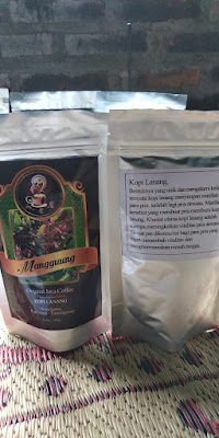 With Honey & Kopi Mangguung