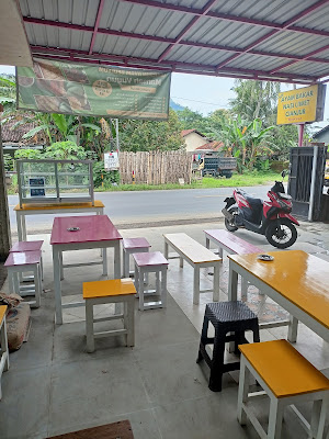 WM Nasi Liwet&Ayam Bakar Mamah Yuyun Cianjur