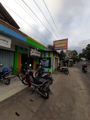 WONG BANYUMAS BARBERSHOP