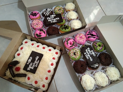 Y2n cake & cookies
