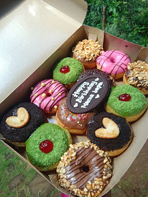 Yana Cake