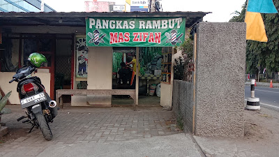 Zifan Barbershop